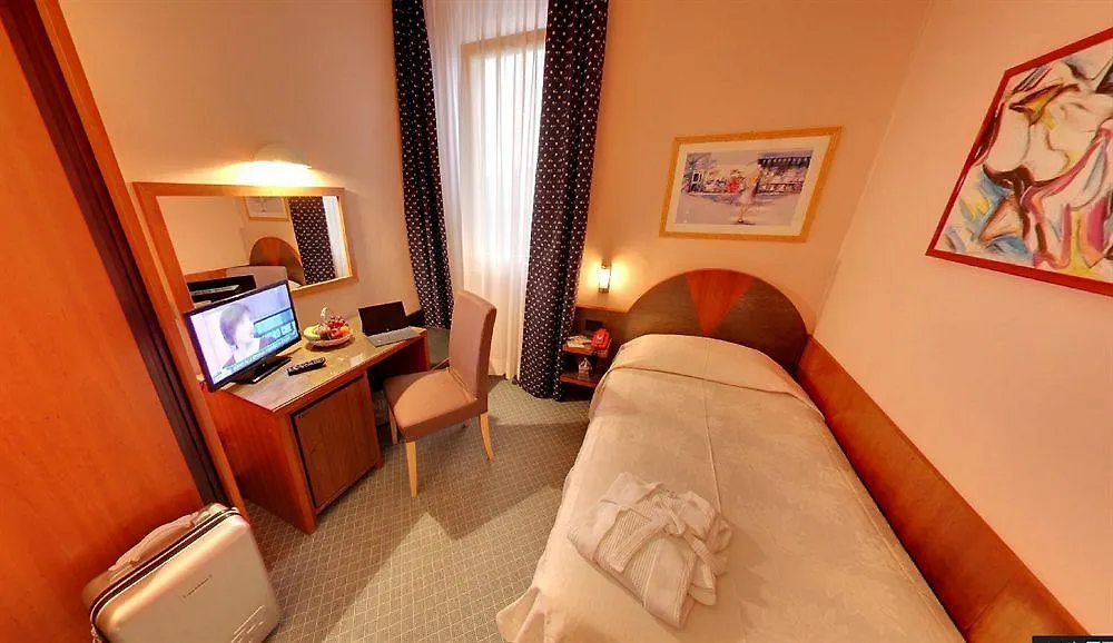 Hotel Rosa Abano Terme 3*,  Italien